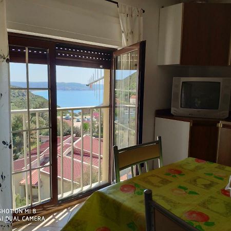 Old Style Flat Apartment Nebida Luaran gambar