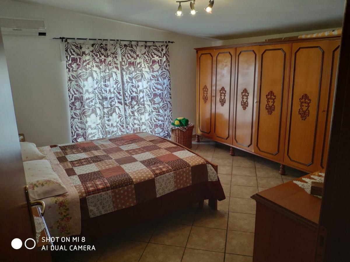 Old Style Flat Apartment Nebida Luaran gambar